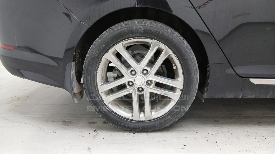 2013 Kia Optima — Rear Right Tyre — Photo 42