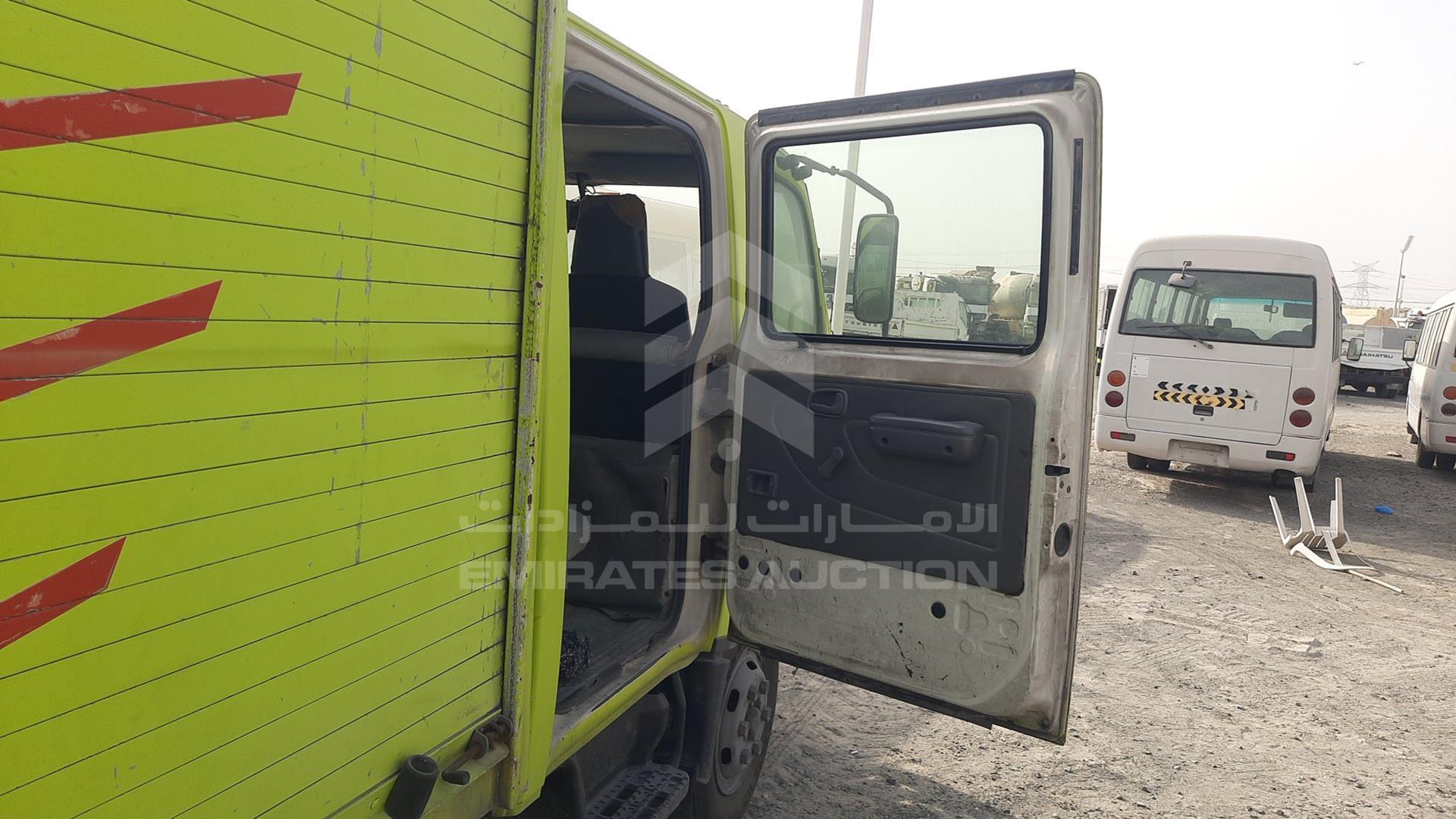 2015 HINO 300 VIN: JHHLCK1H9FK008287