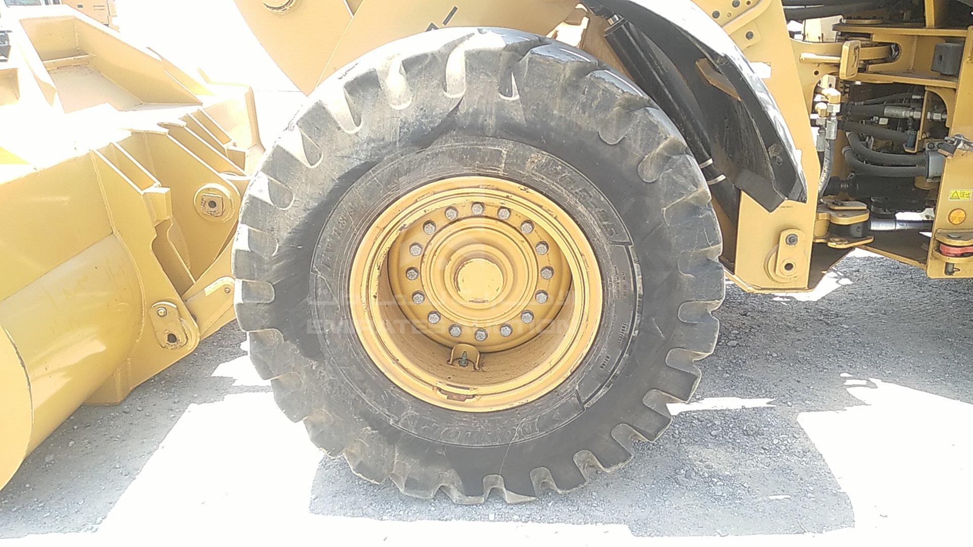 2020 CATERPILLAR 938M VIN: CAT0938MPJ3R07084