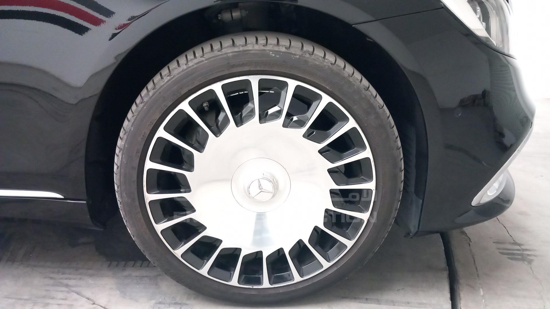 2019 MERCEDES S 560 VIN: WDD2229861A475688