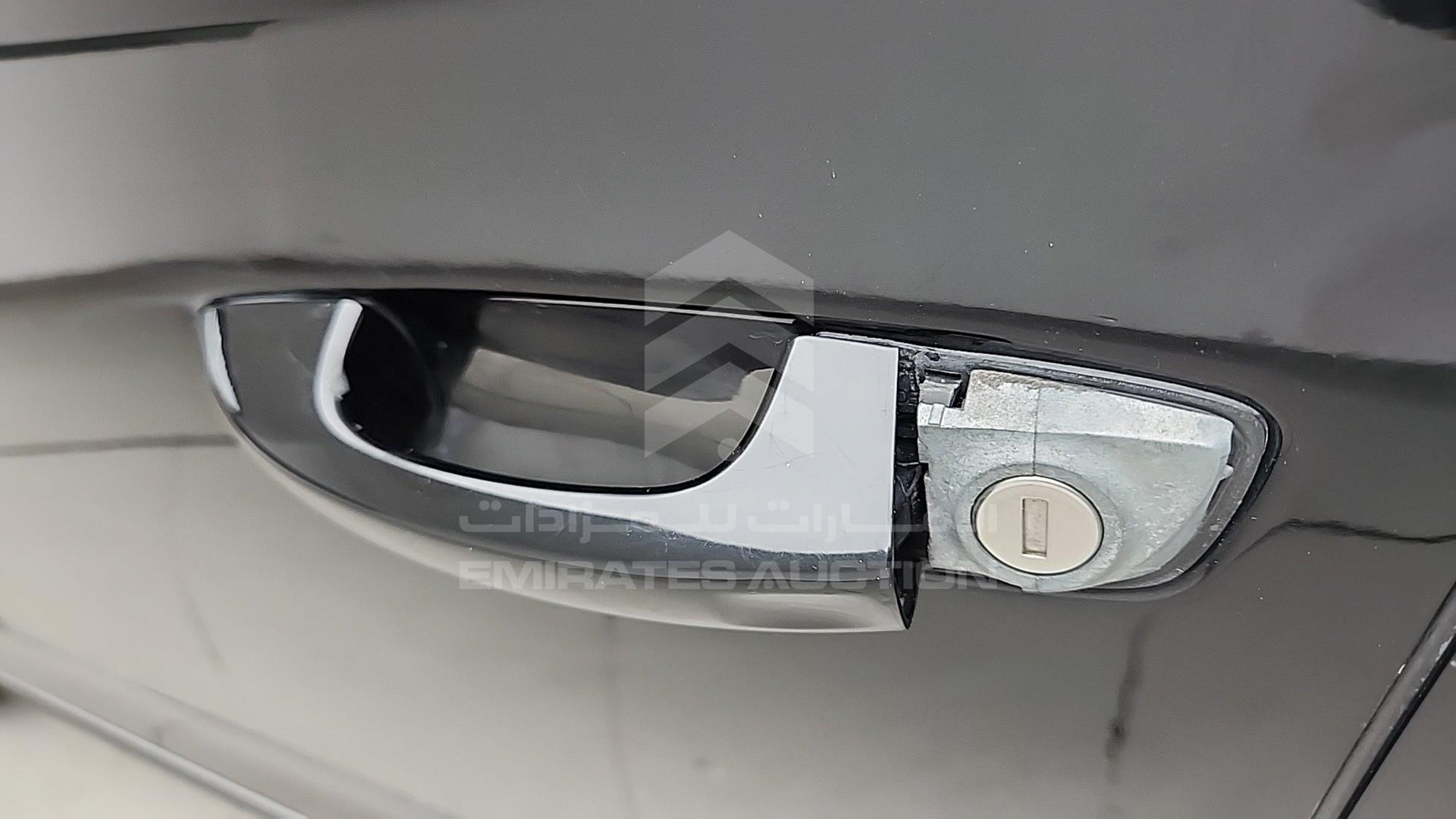 2015 VOLKSWAGEN PASSAT VIN: WVWCR7A38FC001182