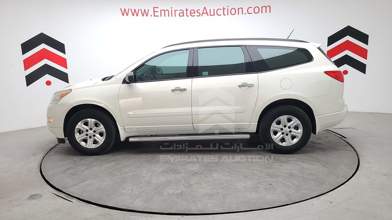 1GNKR8ED9CJ235432 Auction: EmiratesAuction Lot: 413741 1GNKR8ED9CJ235432 Chevrolet Traverse 2012 WHITE Photo 53
