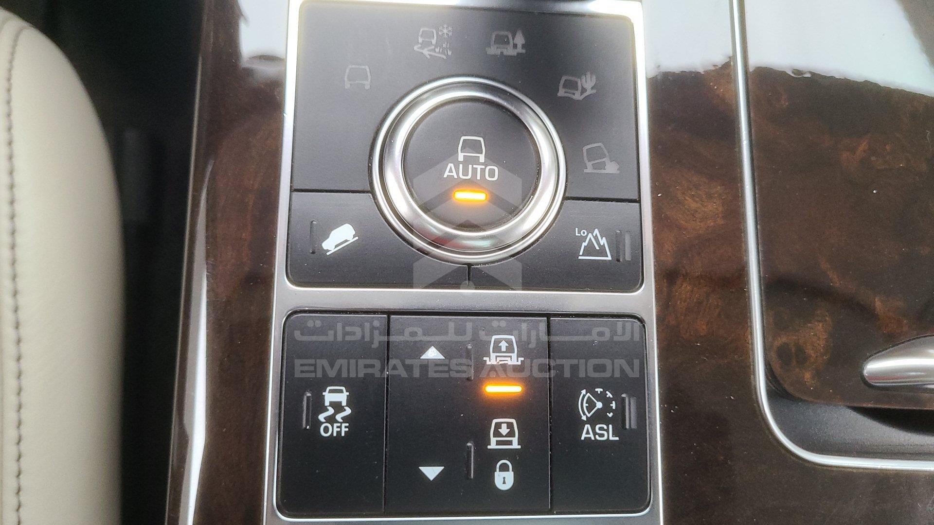 SALGA2EF1FA220893 - 2015 Range Rover Vogue - #461234