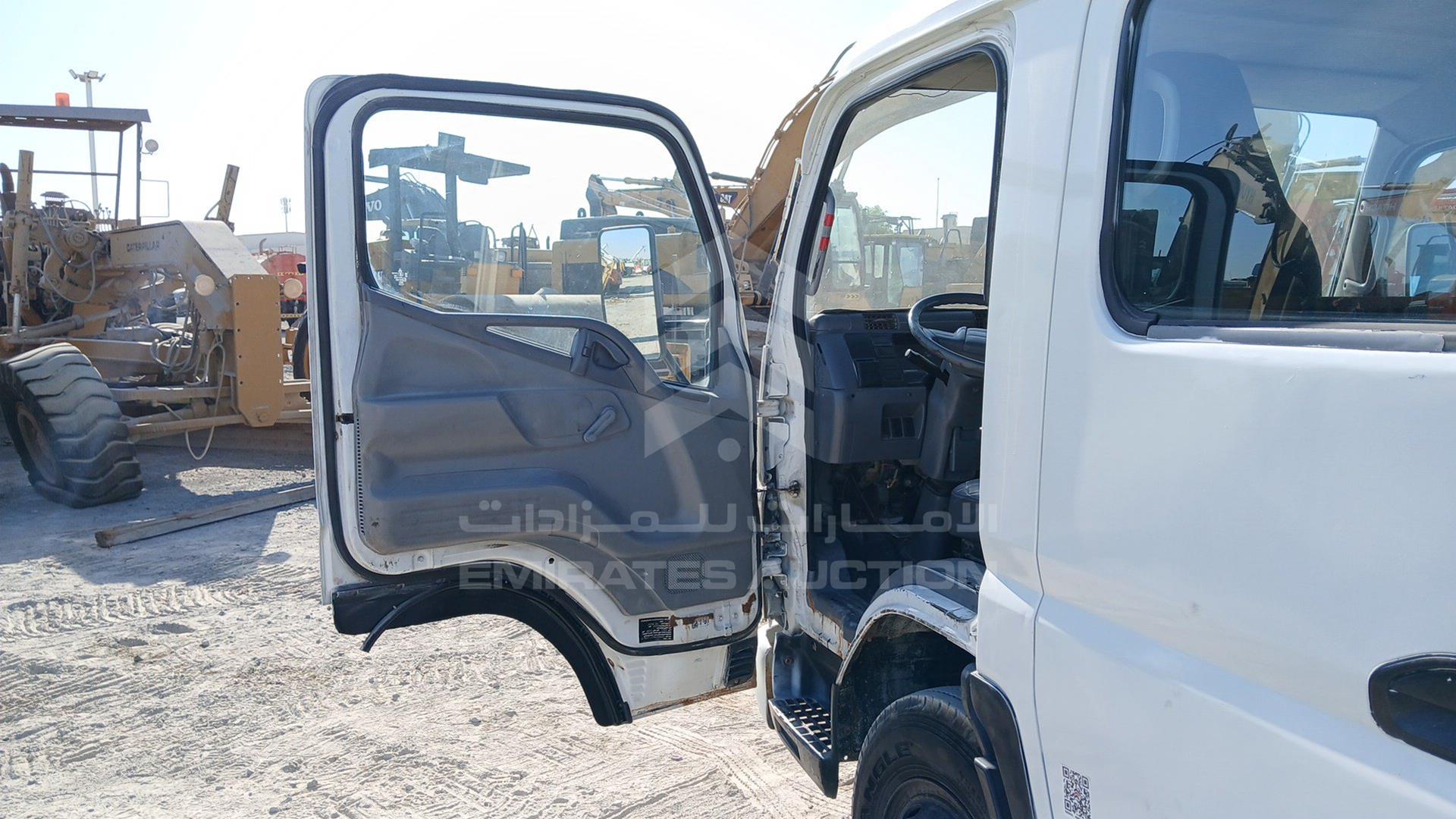 2009 MITSUBISHI CANTER VIN: JL7BCE1J79K004605