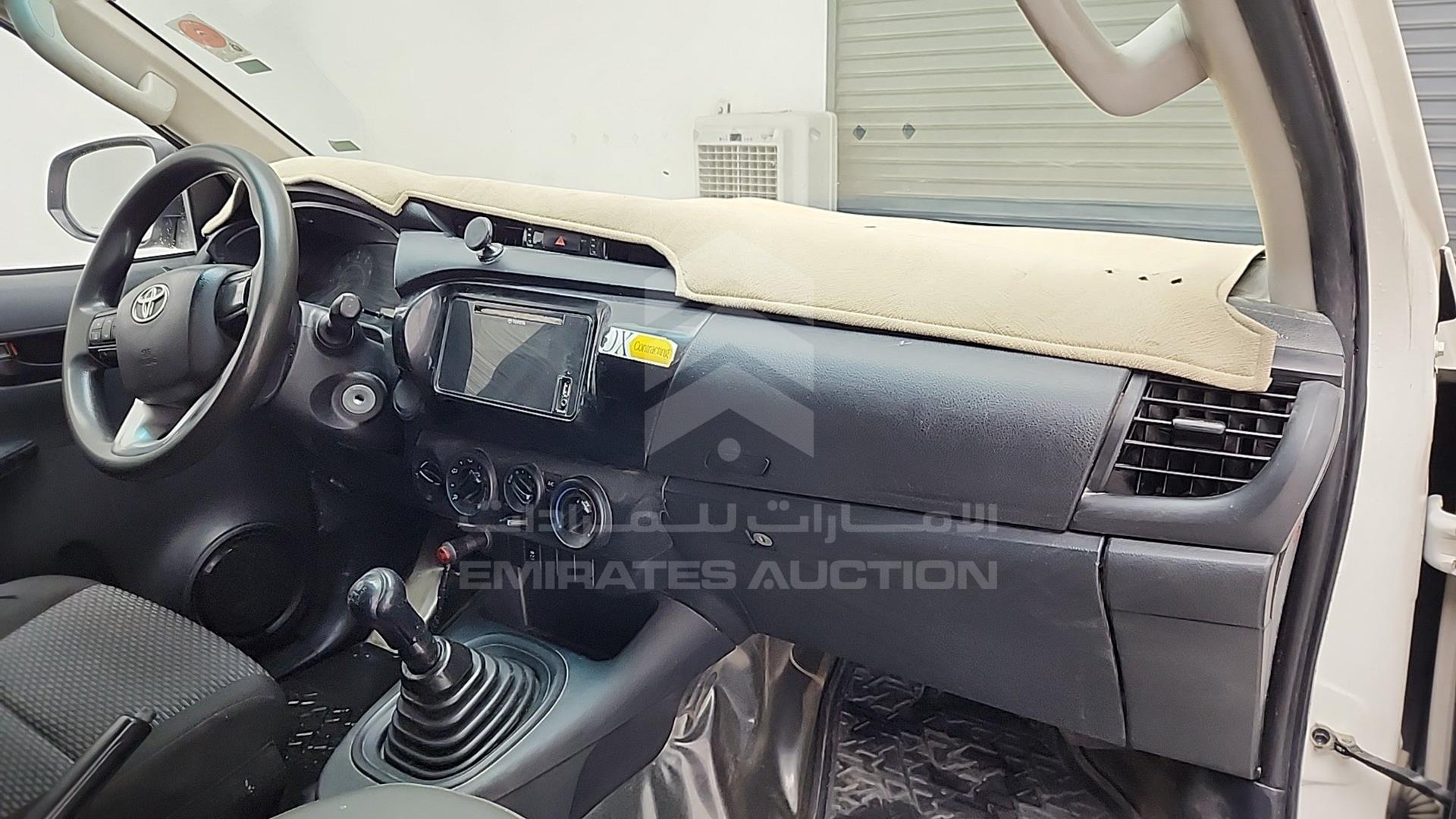 2020 TOYOTA HILUX VIN: MR0DX9CD4L2524634