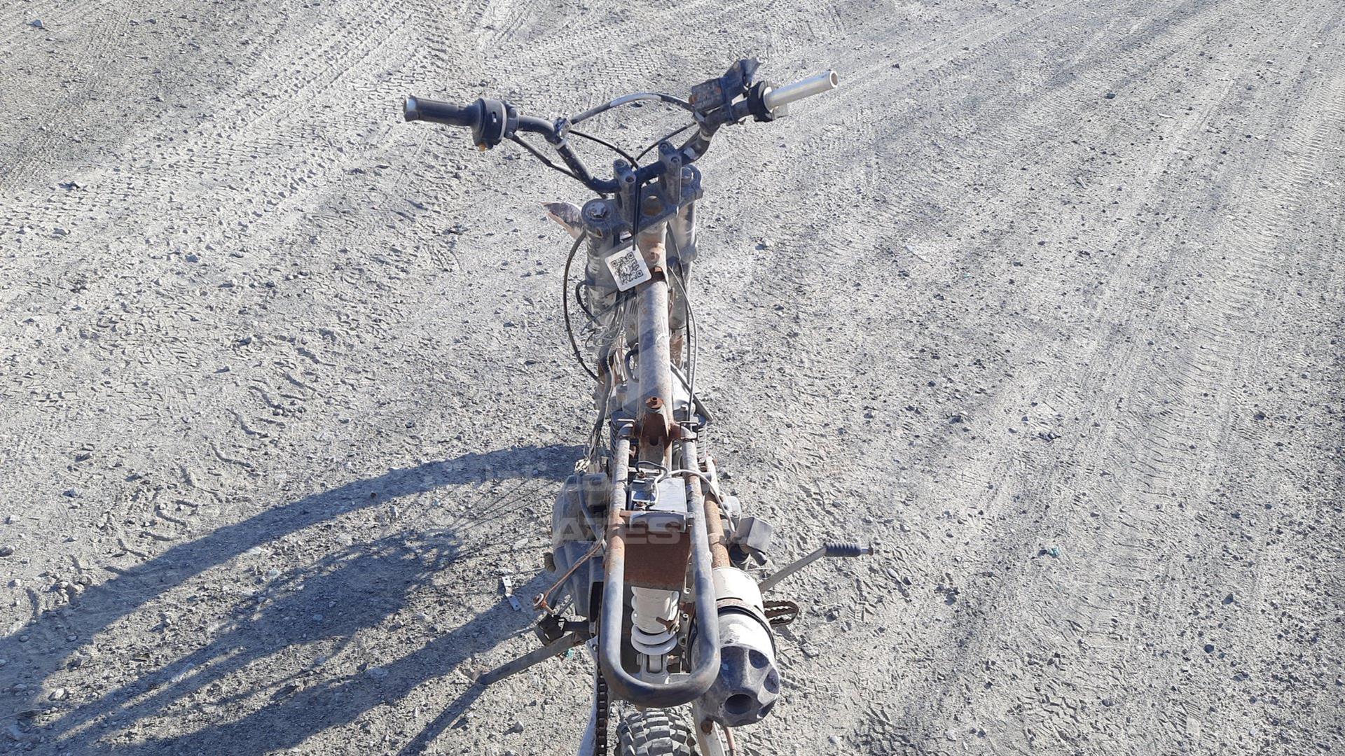 0 MOTORBIKE --- VIN: 5CHEJLH2DM003202