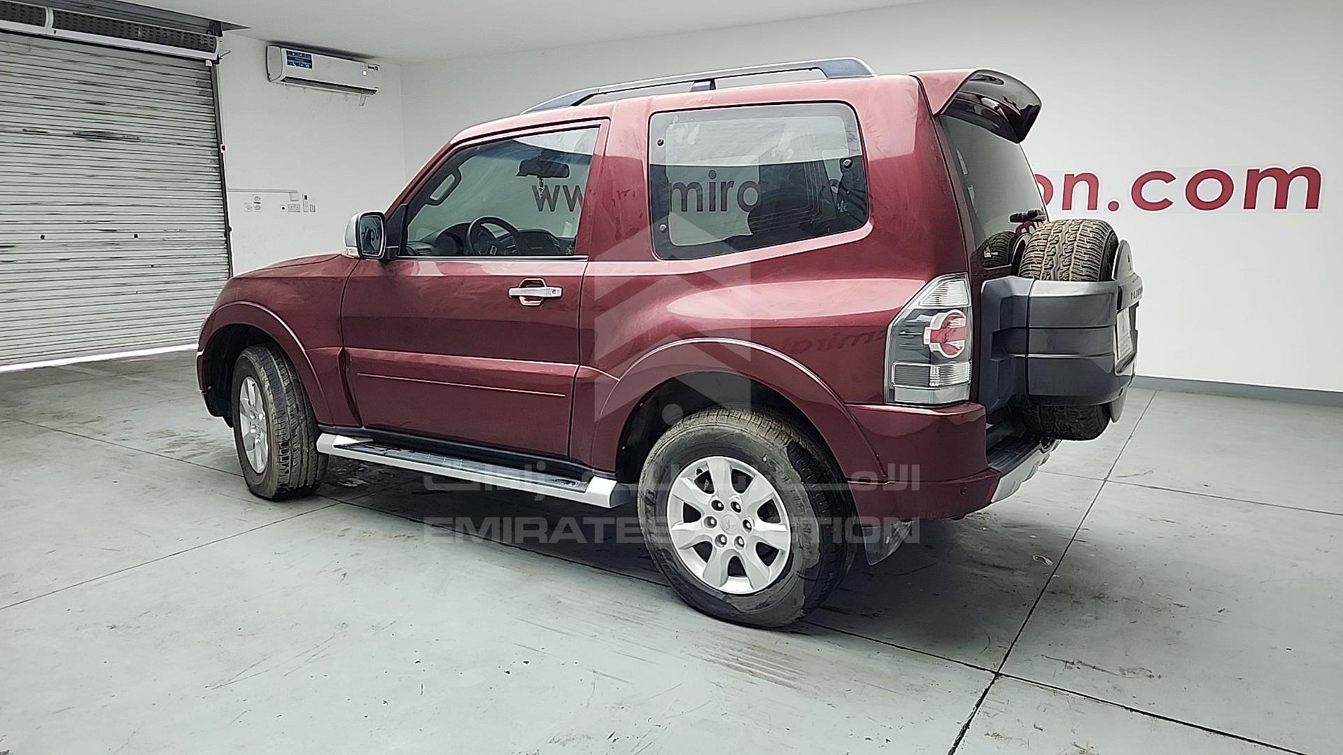 2016 MITSUBISHI PAJERO VIN: JMYMRV85WGJ724215