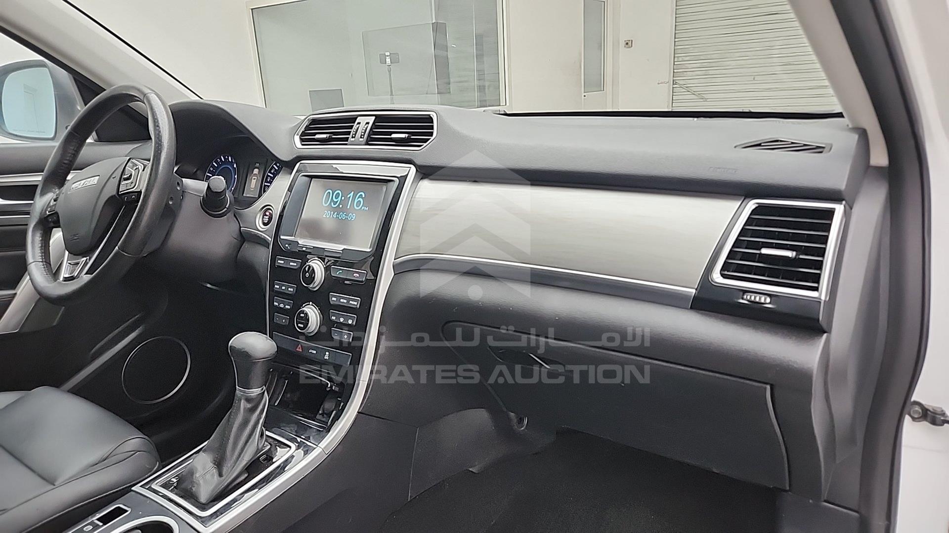 2018 HAVAL H2 VIN: LGWEE4A49JH903550
