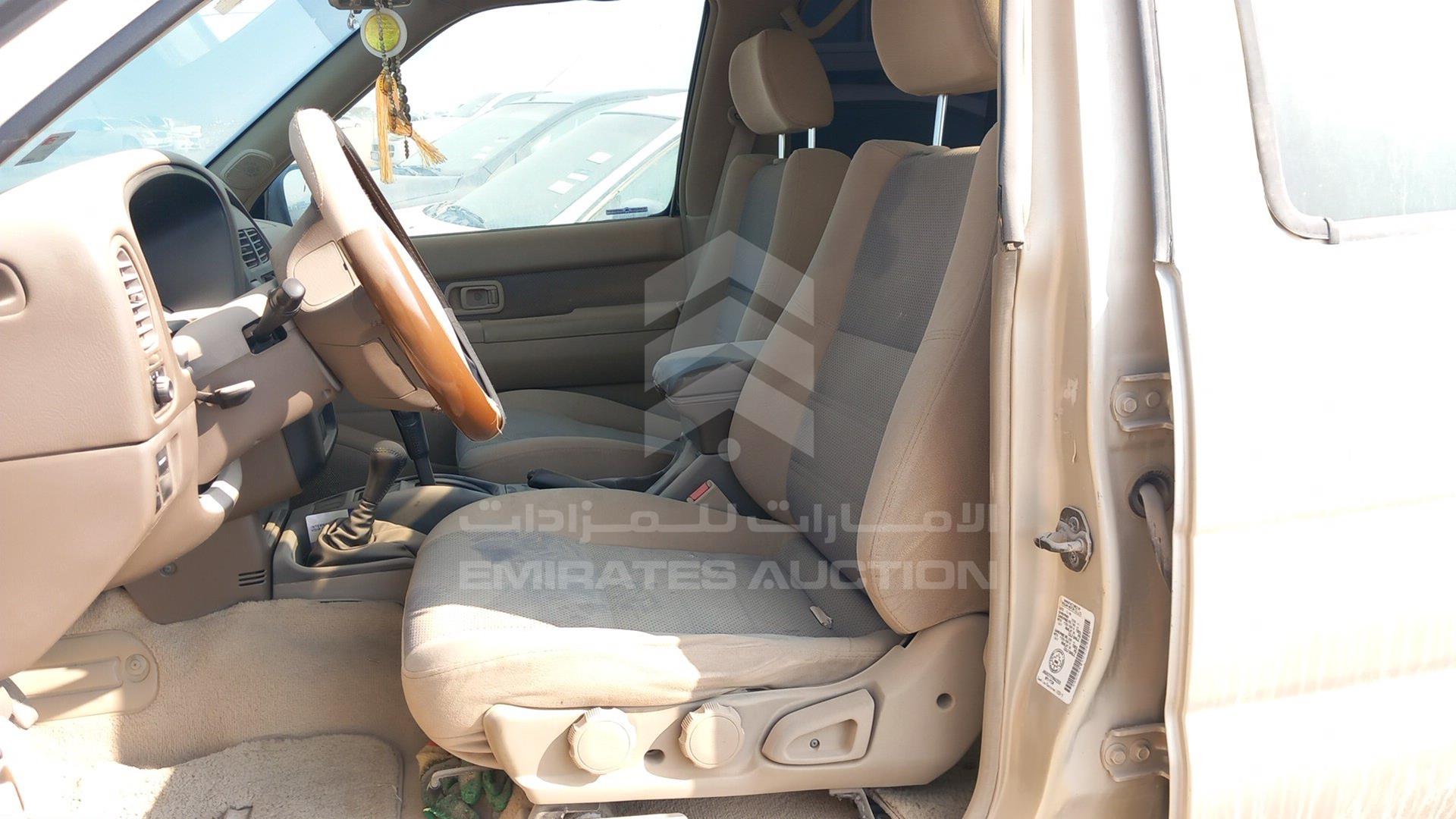 2000 NISSAN PATHFINDER VIN: JN8AR07Y3YW442550