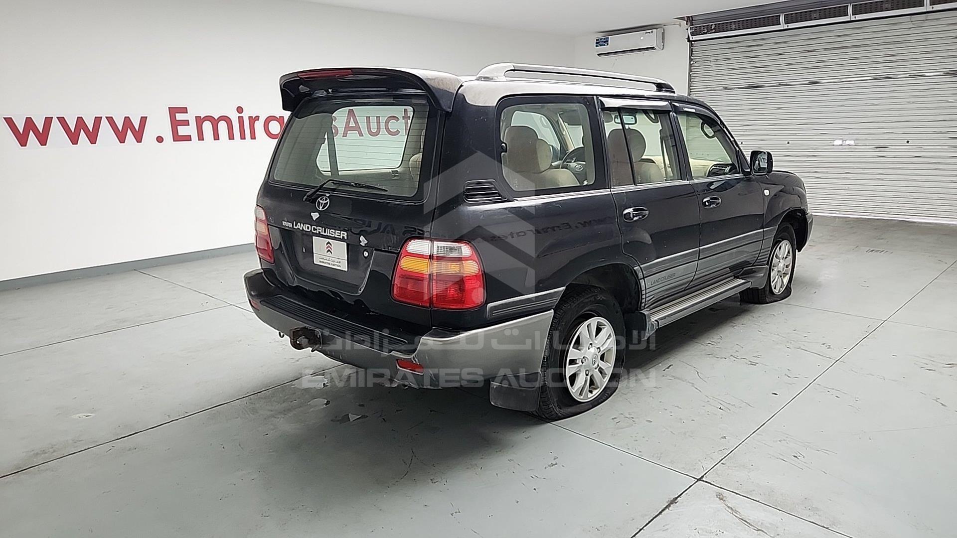 2001 TOYOTA LAND CRUISER VIN: JTEHT05J112007472