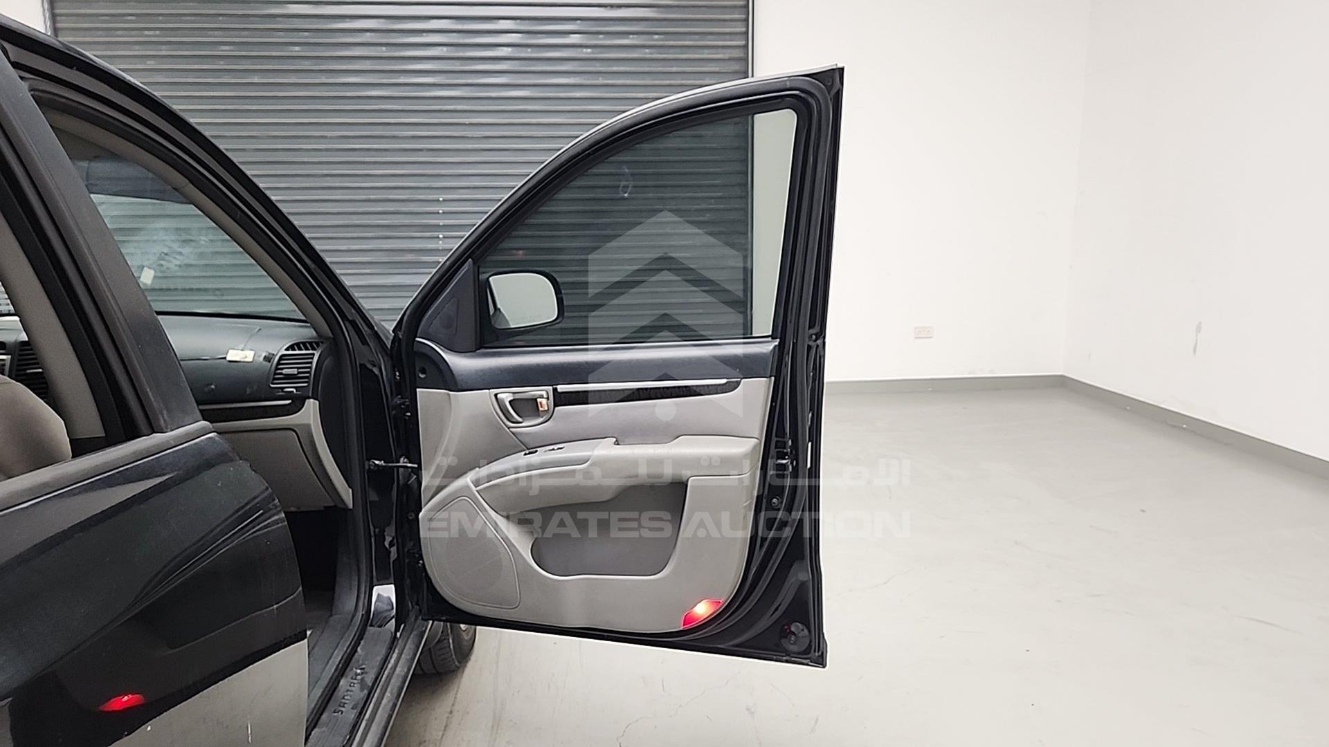 2009 HYUNDAI SANTA FE VIN: 5NMSG13E69H253984