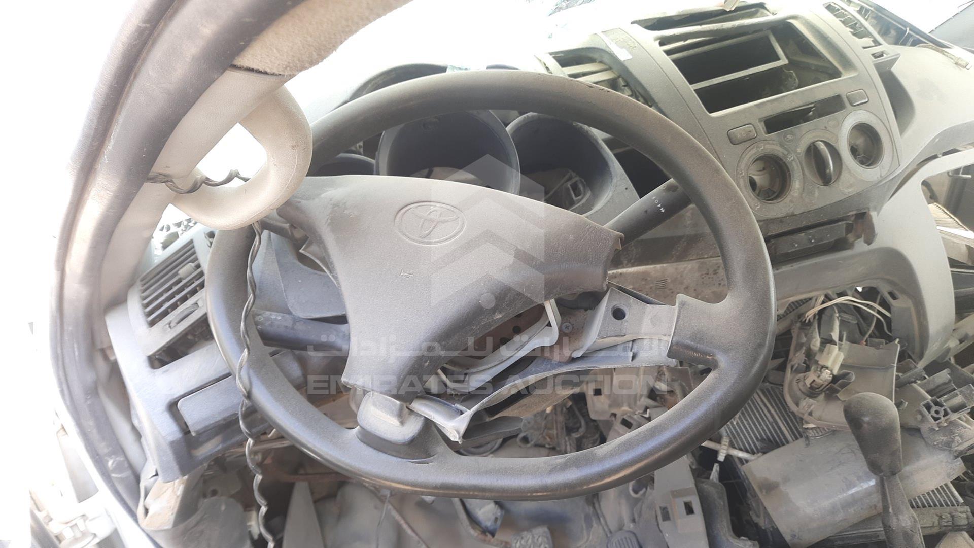 2011 TOYOTA HILUX VIN: MR0FX22G0B1326567