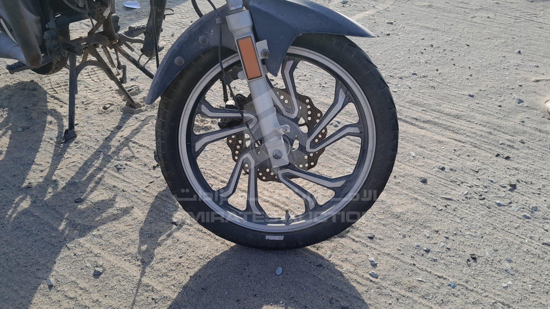0 SANYA UF150 VIN: LK1PCKL98M1001374