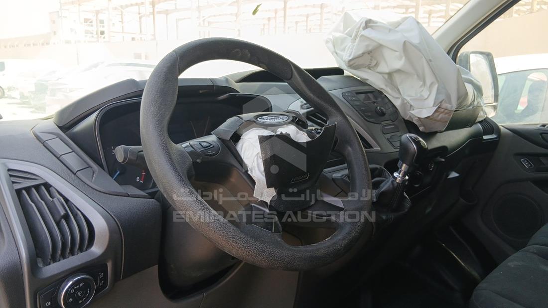 2023 Ford Transit — Steering & Mounted Controls — Photo 13
