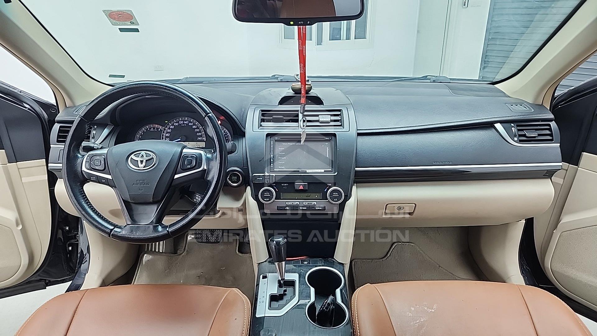 2016 TOYOTA CAMRY VIN: 6T1BF9FK2GX615185