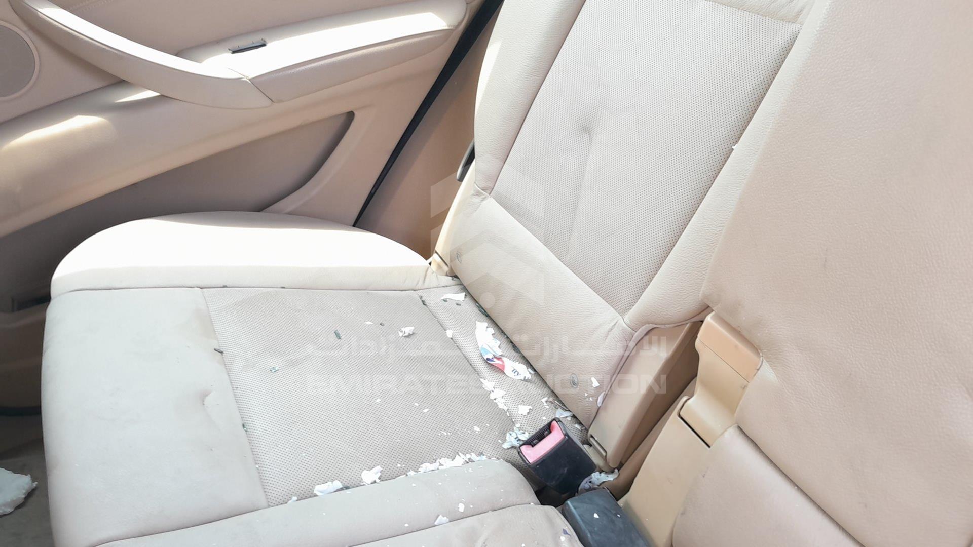 2008 BMW X5 VIN: WBAFE81018L092493