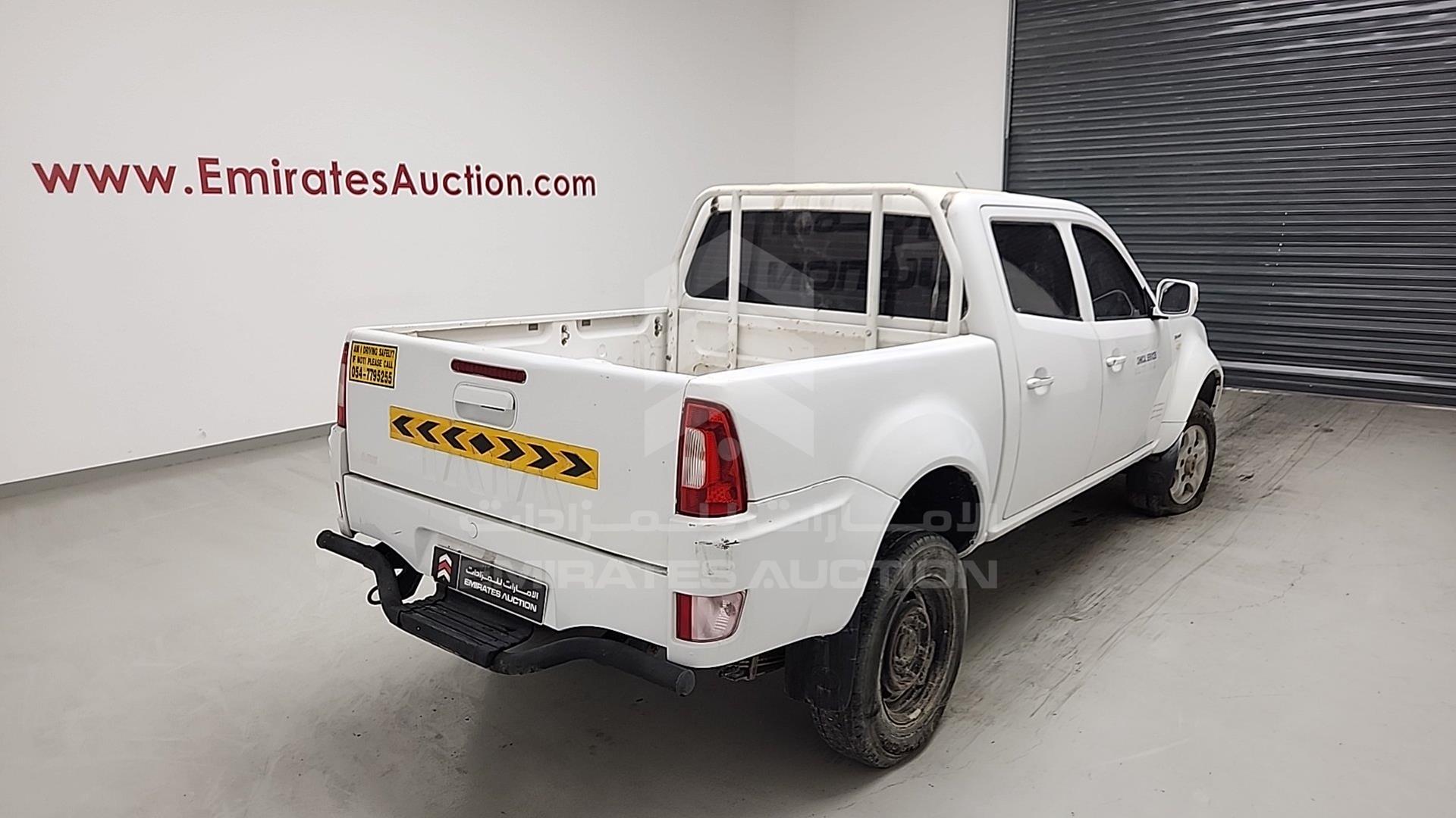 2012 TATA XENON VIN: MAT464054CSL01885