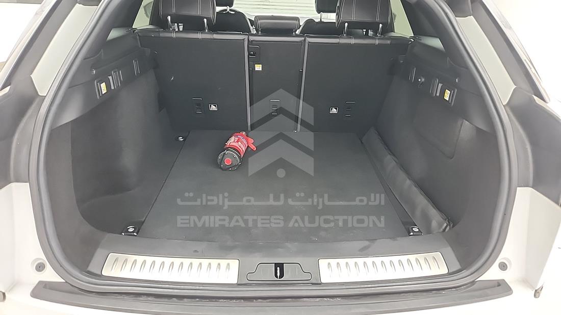 رنج روفر ?يلار 2020 — زاوية صندوق السيارة — صورة 25