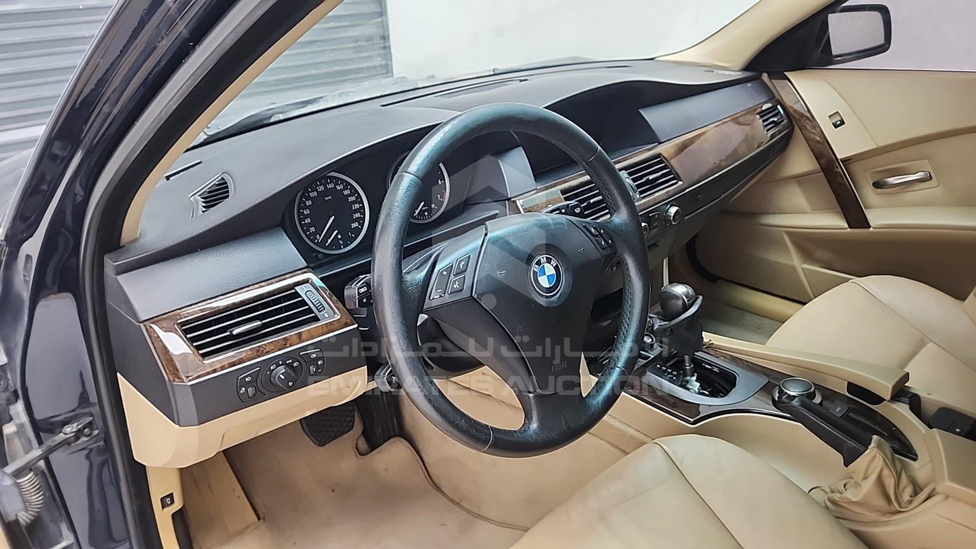 0 BMW 523I VIN: WBANE310X0B953095