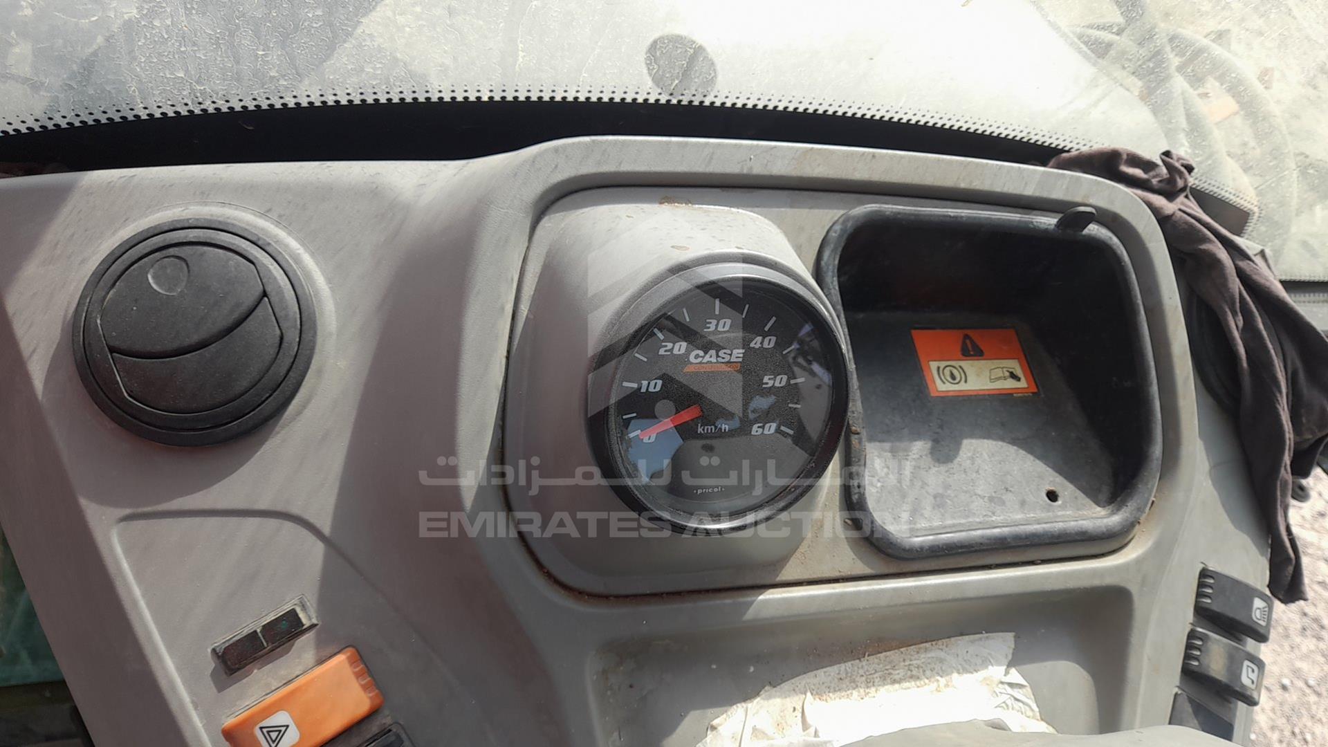 2024 CASE 570V VIN: NKJ0570VJPKH35232