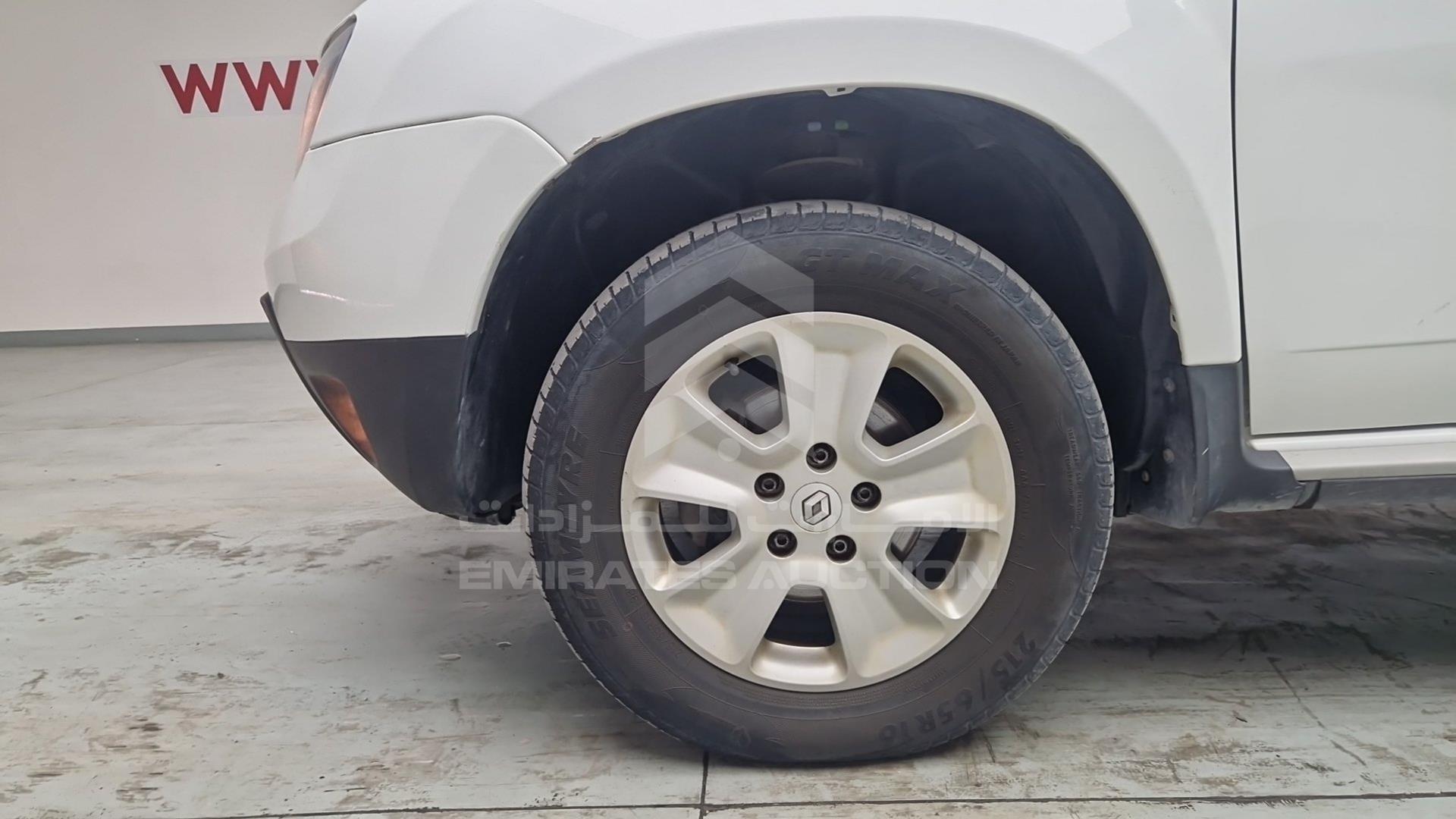 2015 RENAULT DUSTER VIN: VF1HSRCA1FA514365