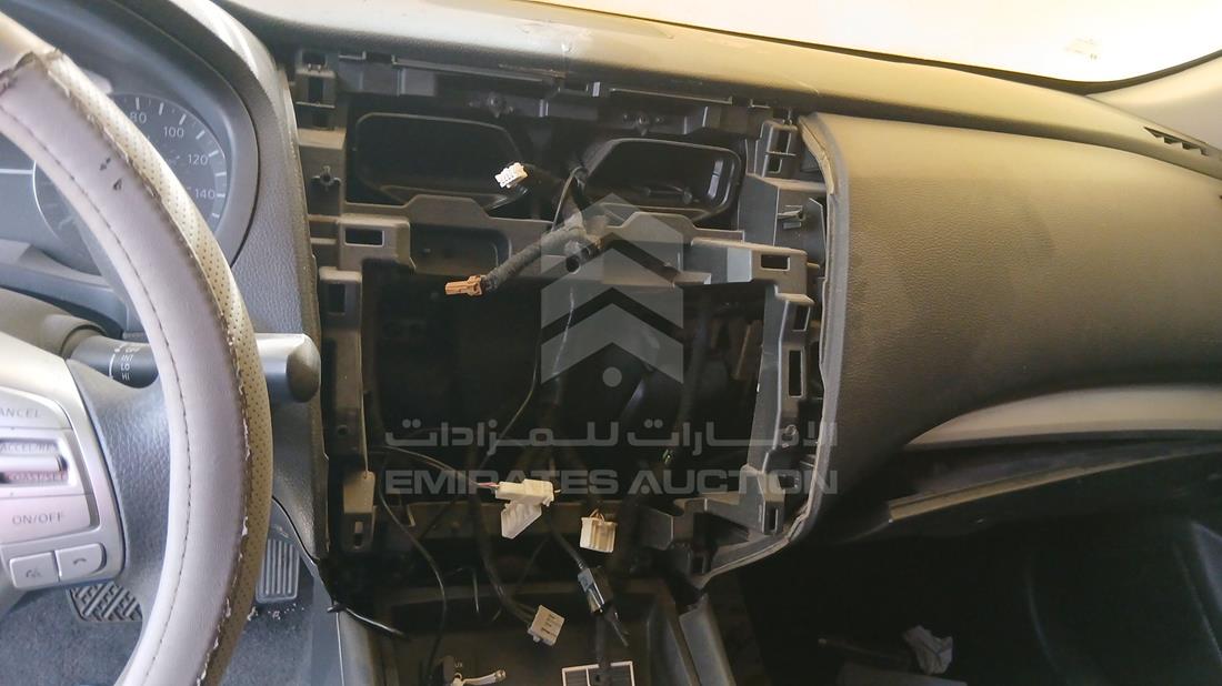 نيسان التيما 2018 — نظم الترفيه وكاميرا المراقبة والملاحة — صورة 16