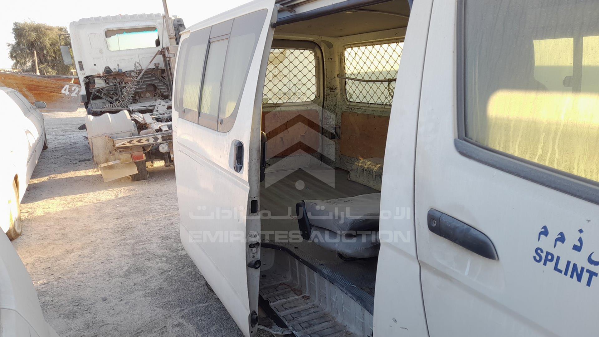 2013 TOYOTA HIACE VIN: JTFHX02P1D5002350