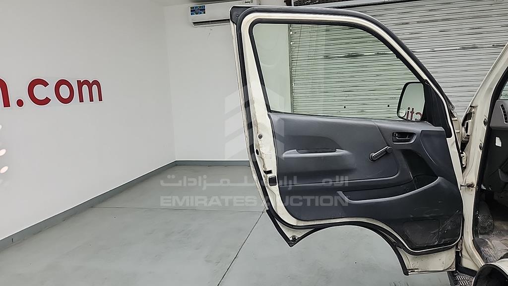 JTFPX22PXD0042074 - 2013 TOYOTA HIACE - #527690