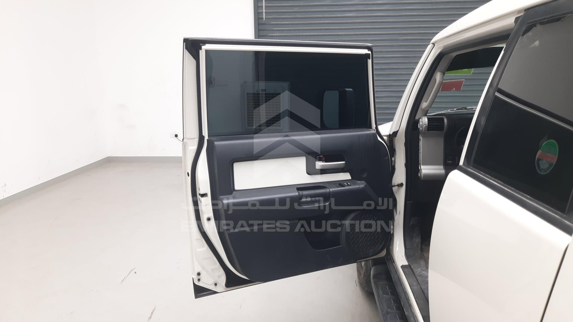 2021 TOYOTA FJ CRUISER VIN: JTEBU11F0MK263312