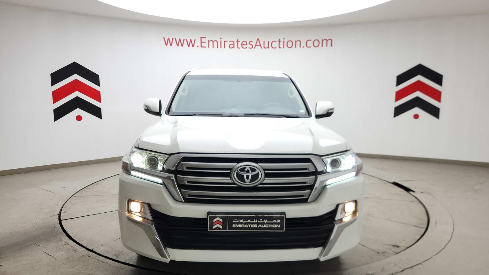 2016 Toyota LAND CRUISER