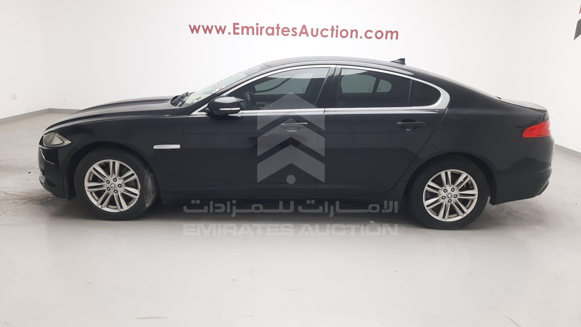 2013 JAGUAR XF VIN: SAJAA05N8DPU00277