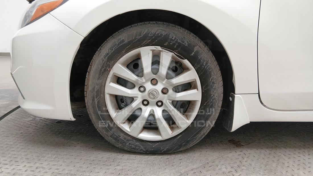 2016 Nissan Altima — Front Left Tyre — Photo 37
