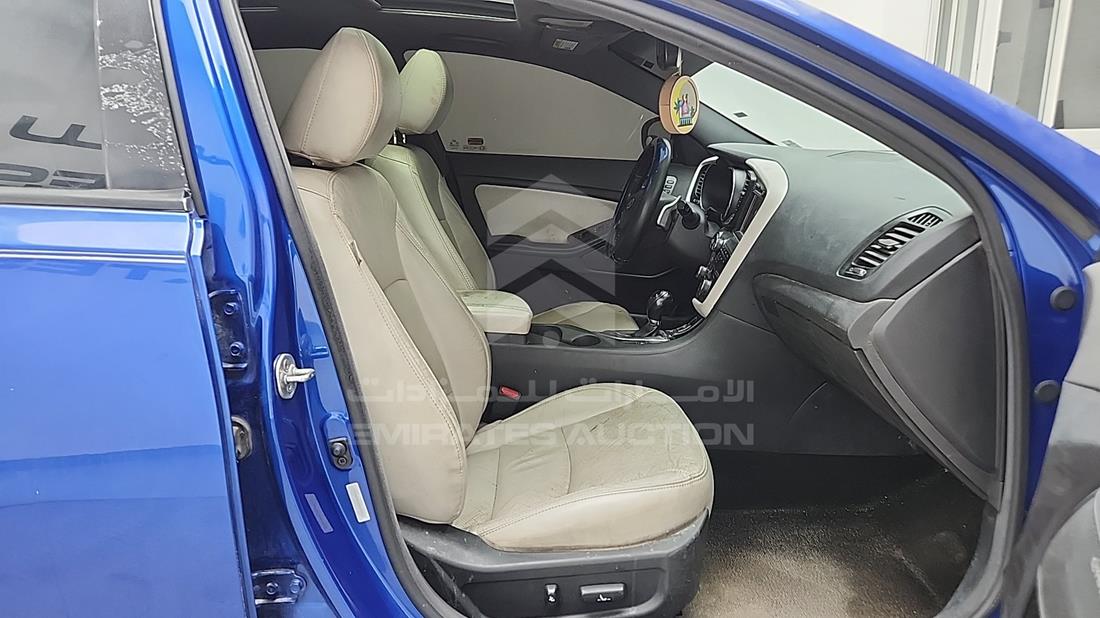 2013 Kia Optima — Front Right Passenger Seat View — Photo 27