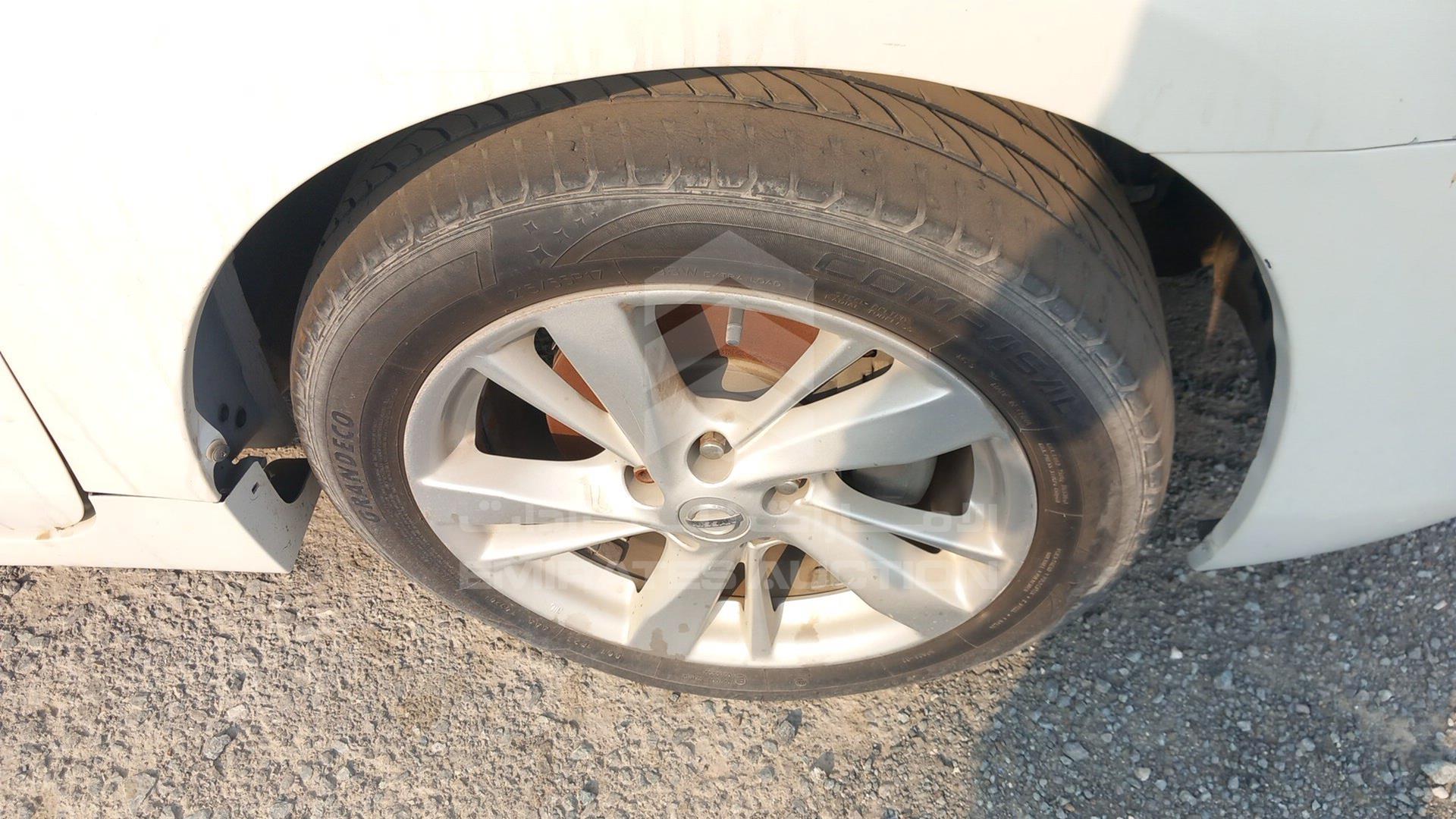 2013 NISSAN ALTIMA VIN: 1N4AL3AP4DC157436