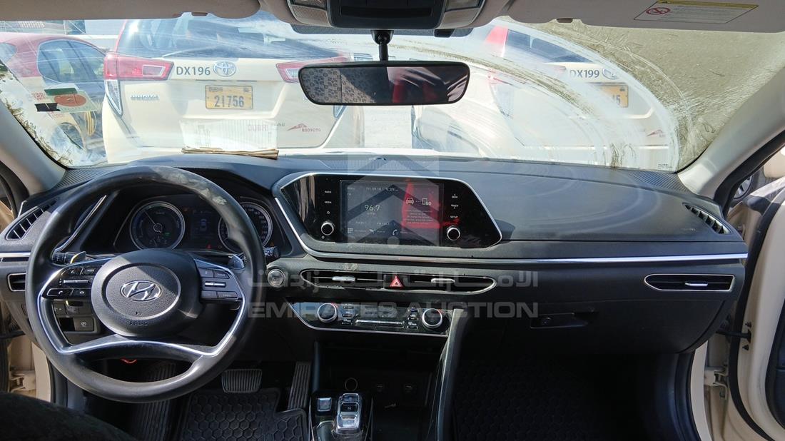 2021 Hyundai Sonata Hybrid — Full Dashboard View — Photo 16