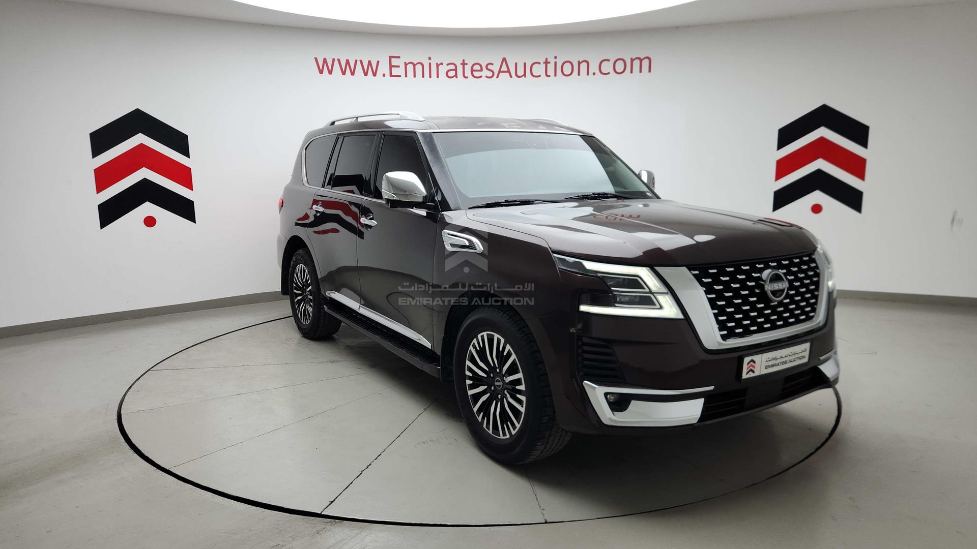 2011 INFINITI QX56 VIN: JNRAZ25Y0B9000342