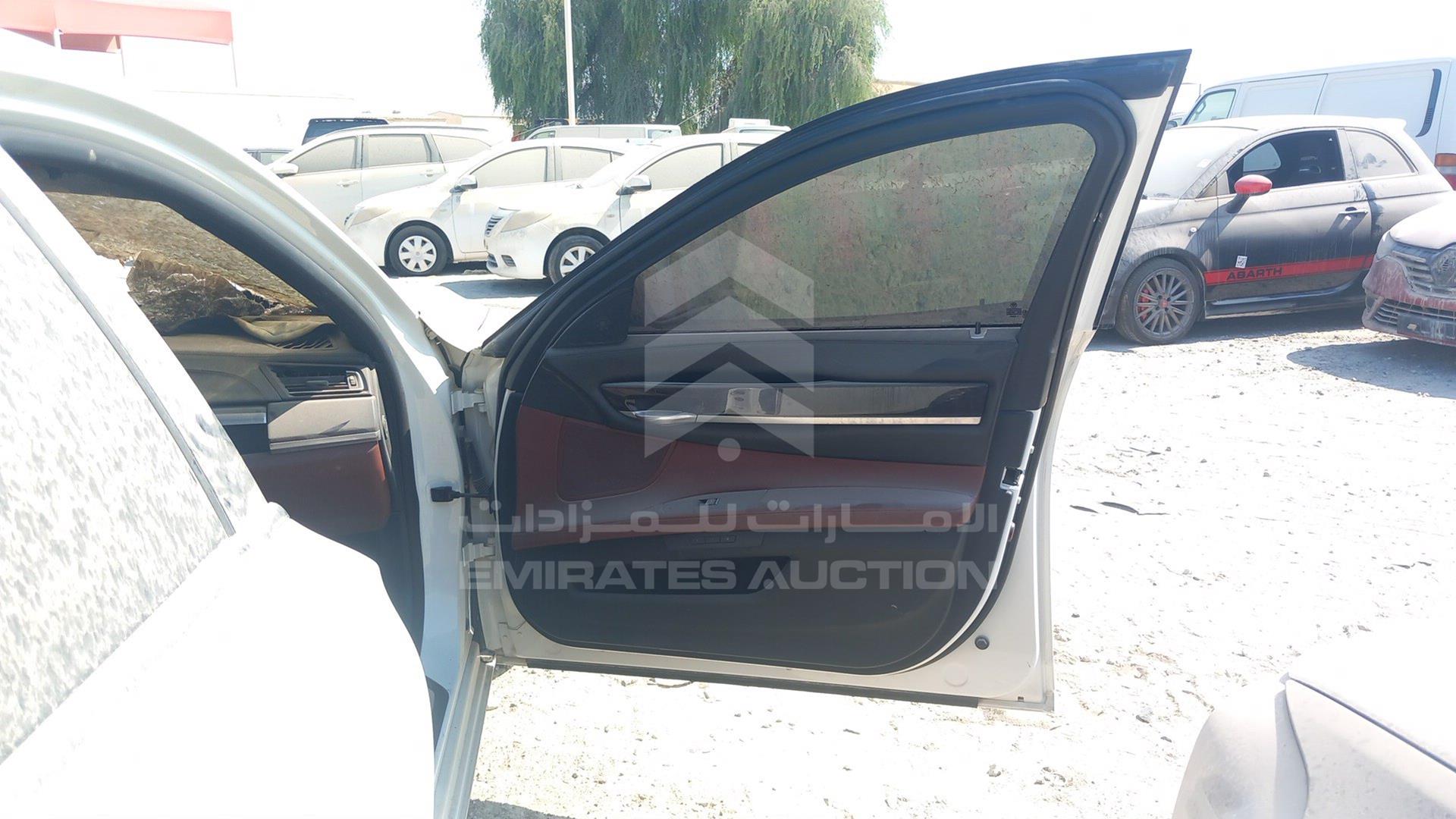 2012 BMW 730 LI VIN: WBAKB8102CC346521