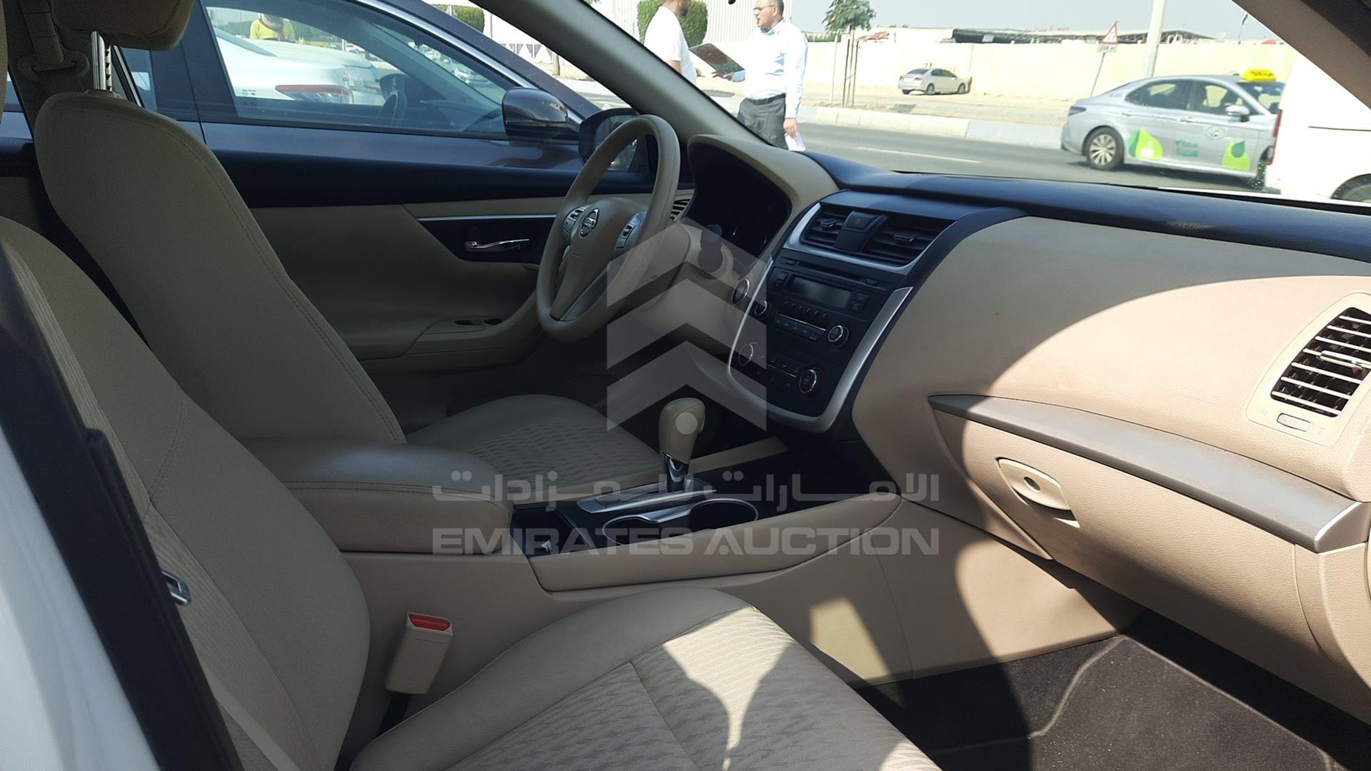 2018 NISSAN ALTIMA VIN: 1N4AL3A9XJC276332