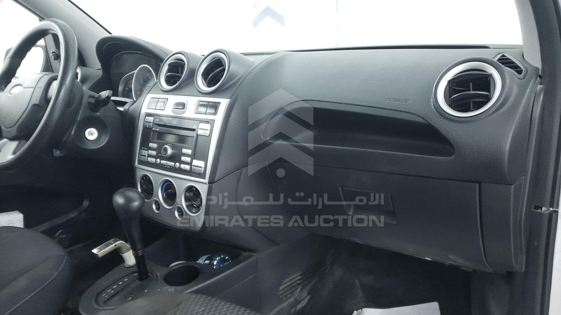 MAJTJ2ZD2FAR42183 - 2015 Ford Figo - #393345