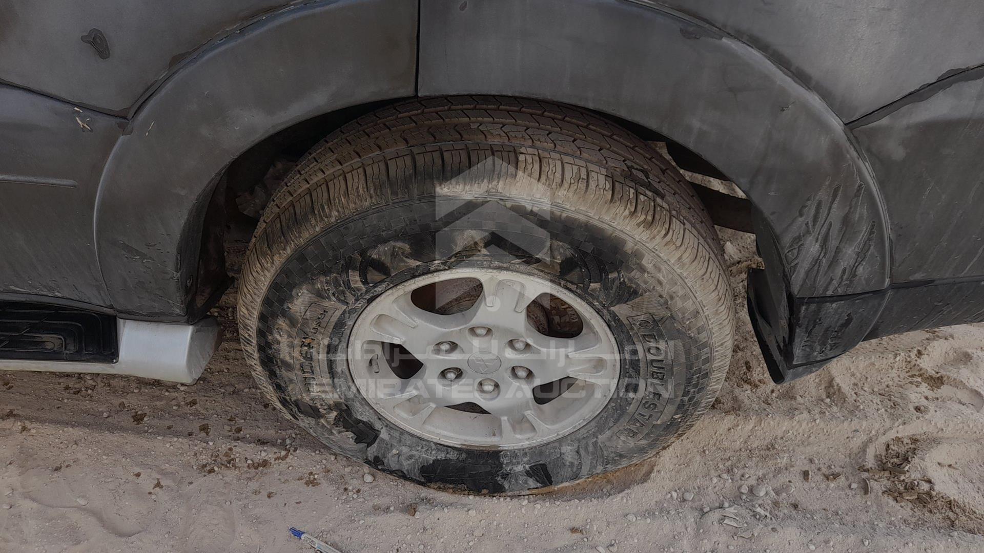 2007 MITSUBISHI PAJERO VIN: JMYLRV93W7J716768