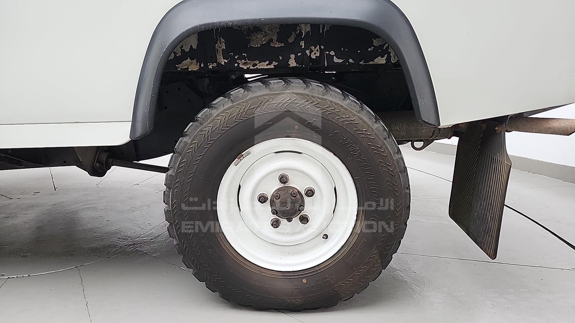 1999 LAND ROVER DEFENDER VIN: SALLDHAD8XA162422
