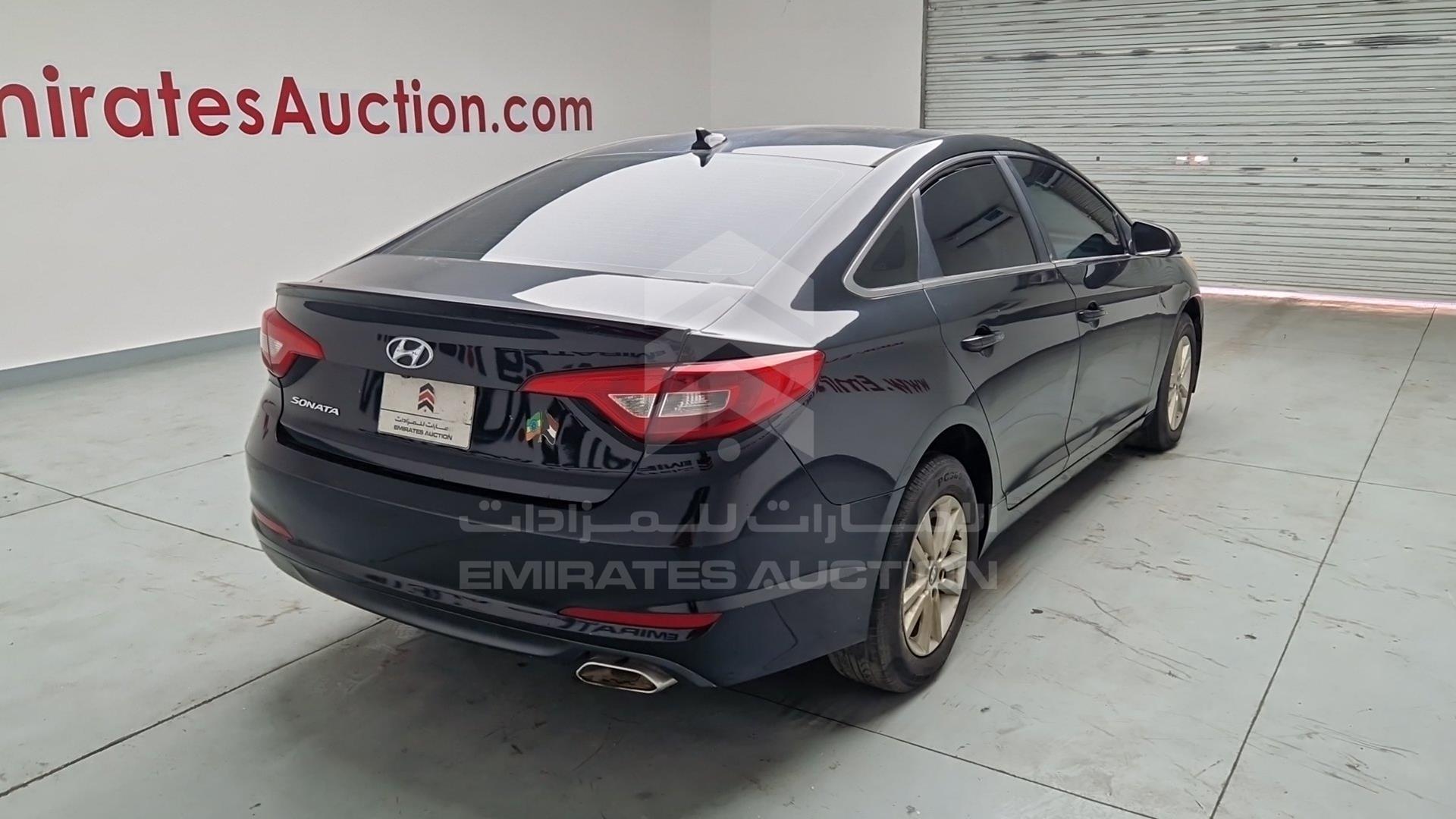 2016 HYUNDAI SONATA VIN: 5NPE24AF7GH273542