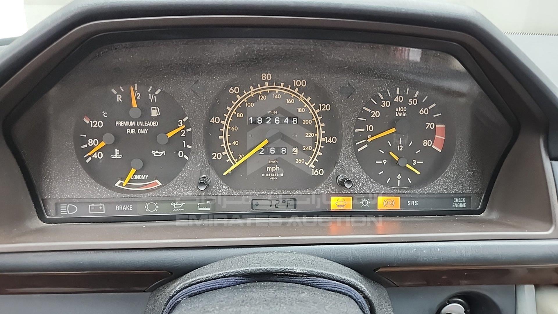 1990 MERCEDES CE 300 VIN: WDBEA51D6LB147139