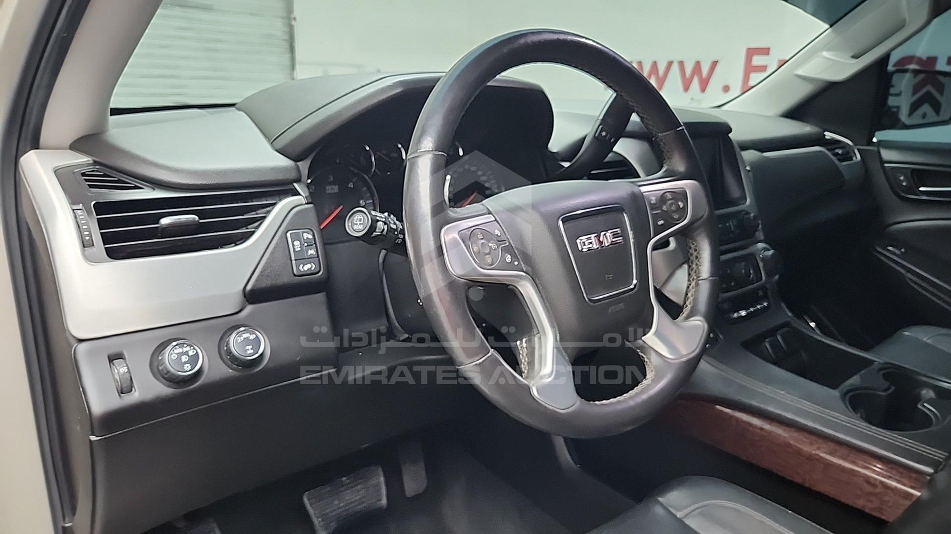 2017 GMC YUKON VIN: 1GKS2GKC0HR112652