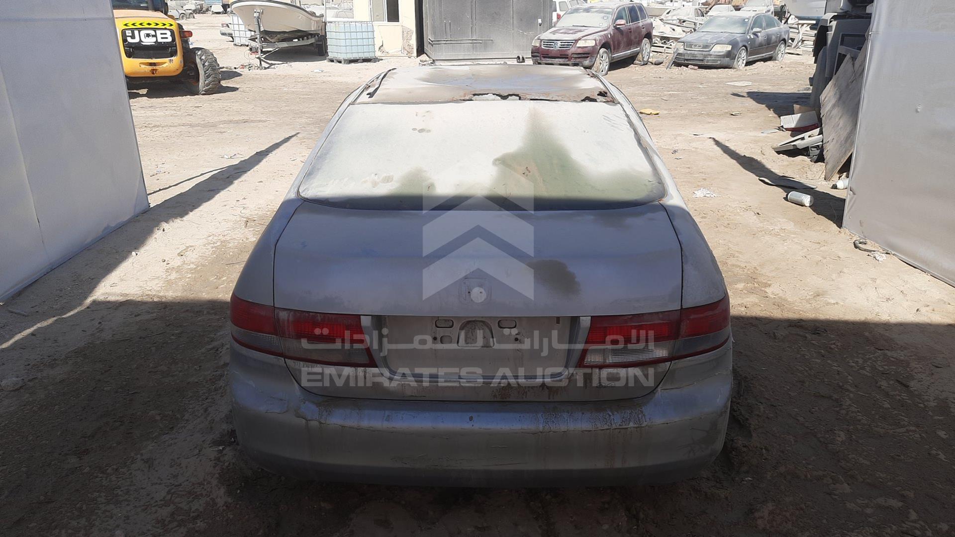 2003 HONDA ACCORD VIN: JHMCM55583C400053