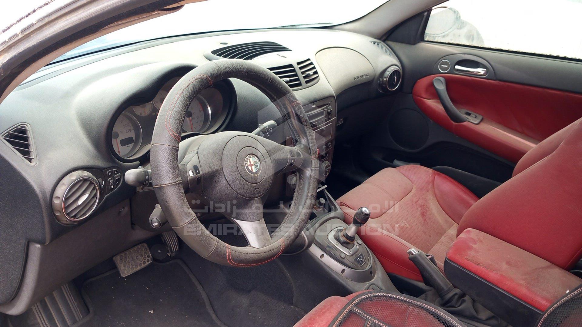 0 ALFA ROMEO ALFA GT VIN: ZAR93700005242803