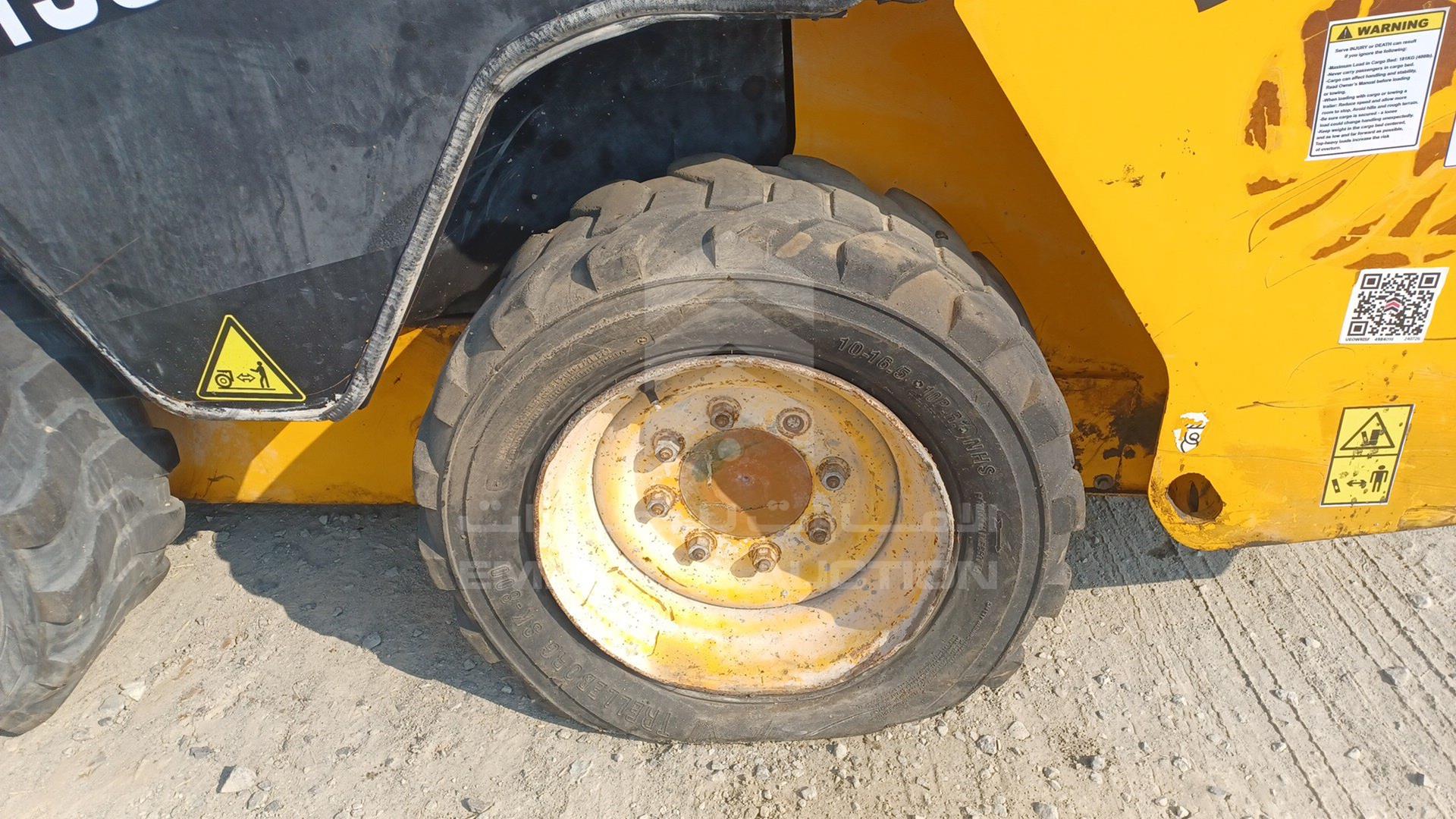 2015 JCB 135 VIN: GE0135WRCC1757192