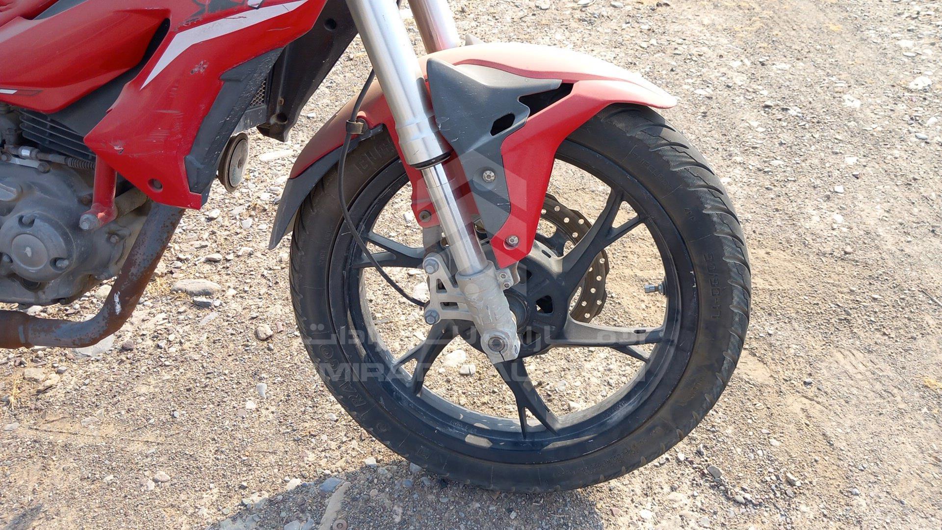 2019 BENELLI TRK 502 VIN: LBBPEKWB3KBA12426