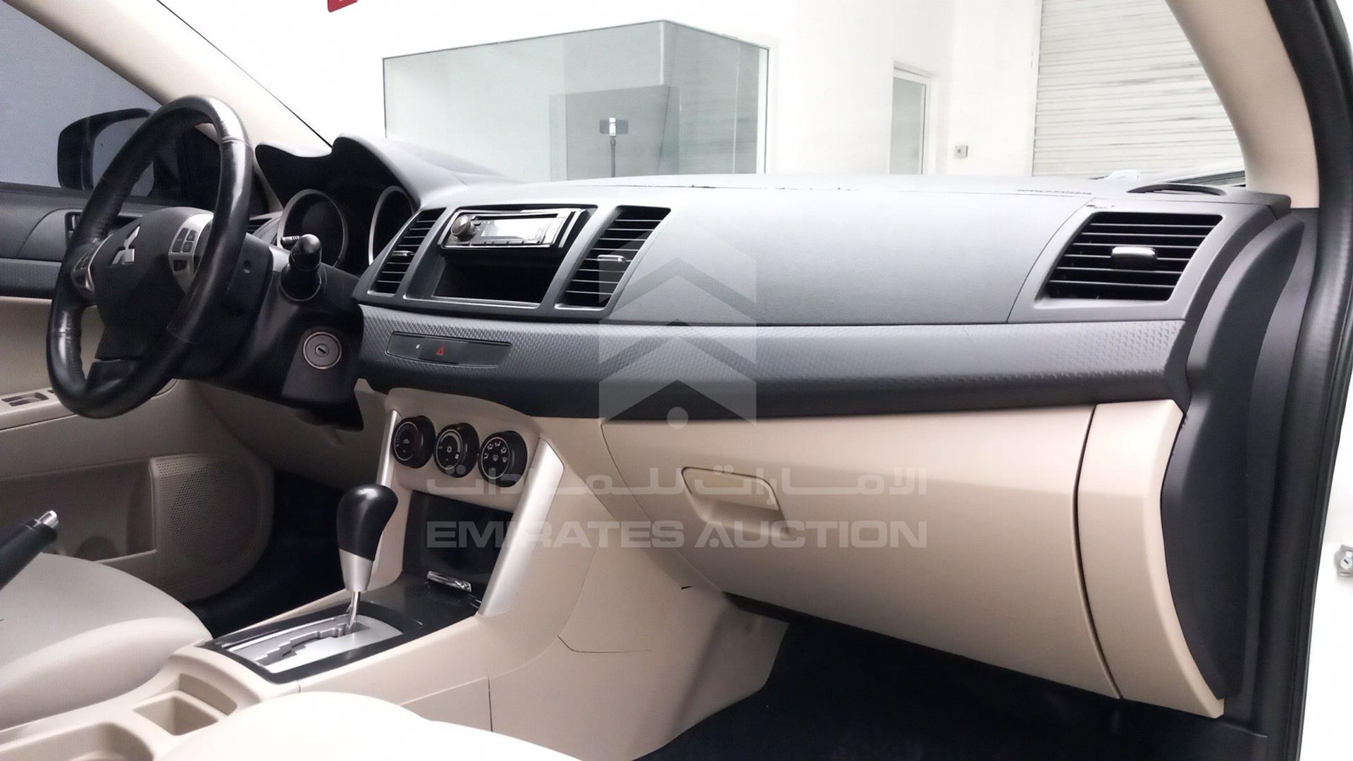 2017 MITSUBISHI LANCER VIN: JE3AB36A5HU714432