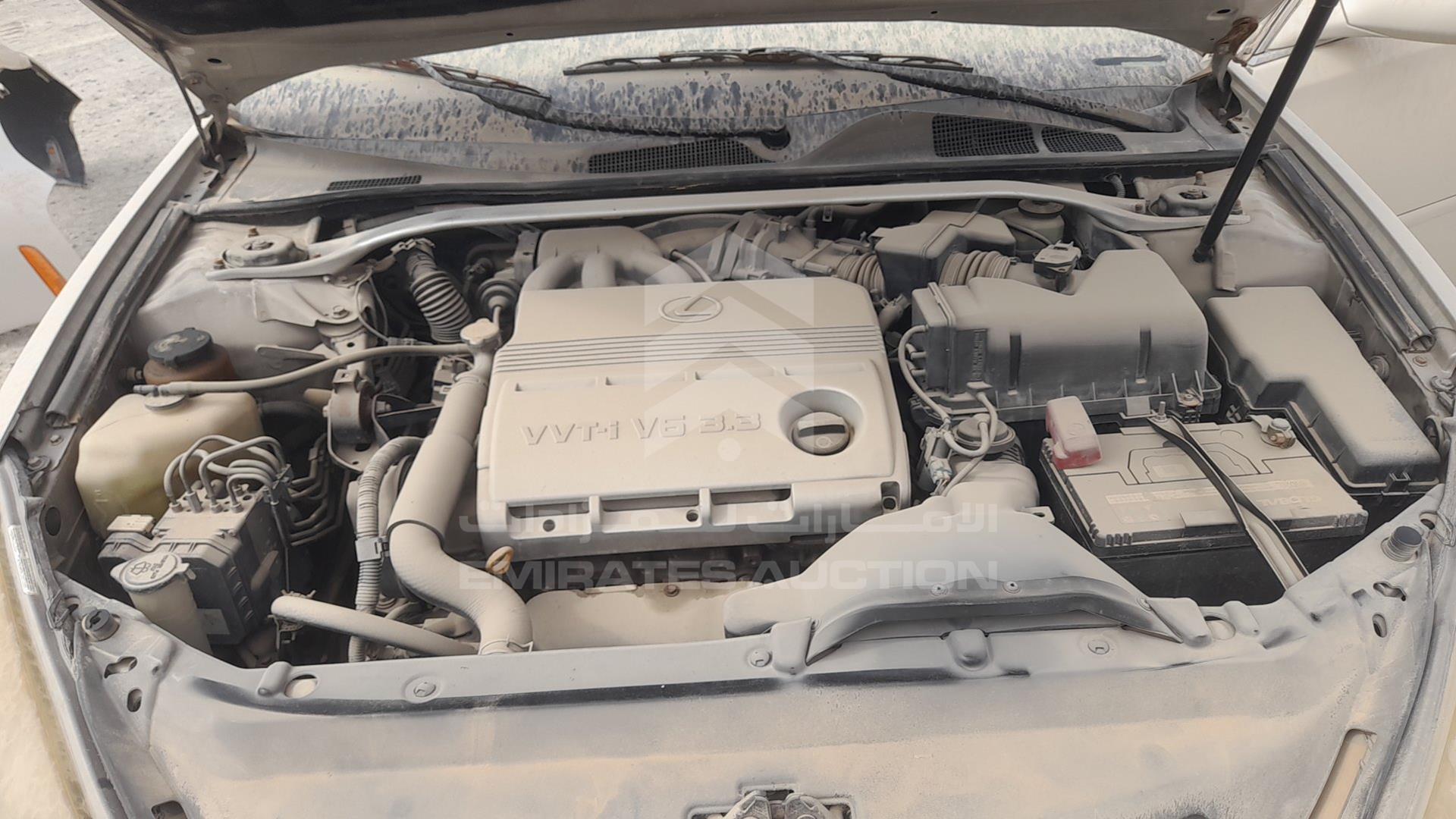 2004 LEXUS ES 330 VIN: JTHBA30G745024520